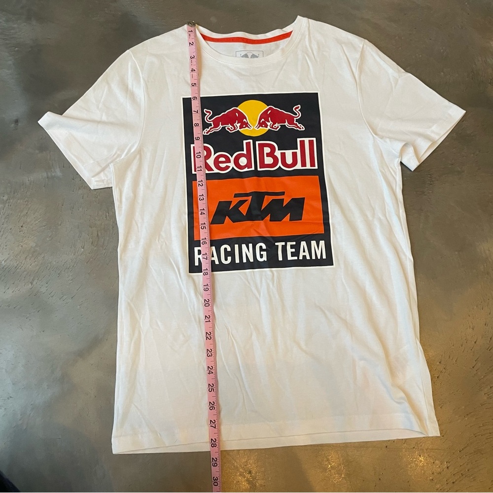 Red Bull Racing Team T-shirt Small